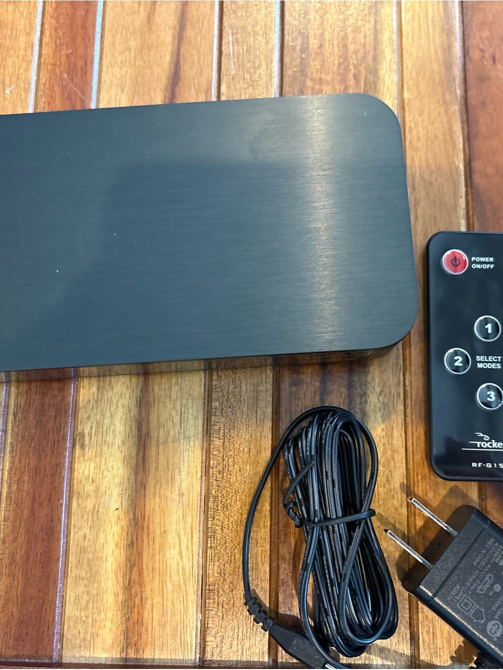 Rocketfish RF-G1501 4 Port 4K HDMI Switch Box Kit Remote Control New Open Box - Picture 4 of 5
